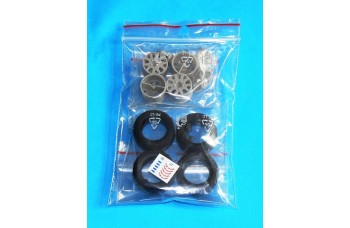 Wheels + tires ( gravel ) / 4 pcs - O.Z.Racing / Focus WRC 05
